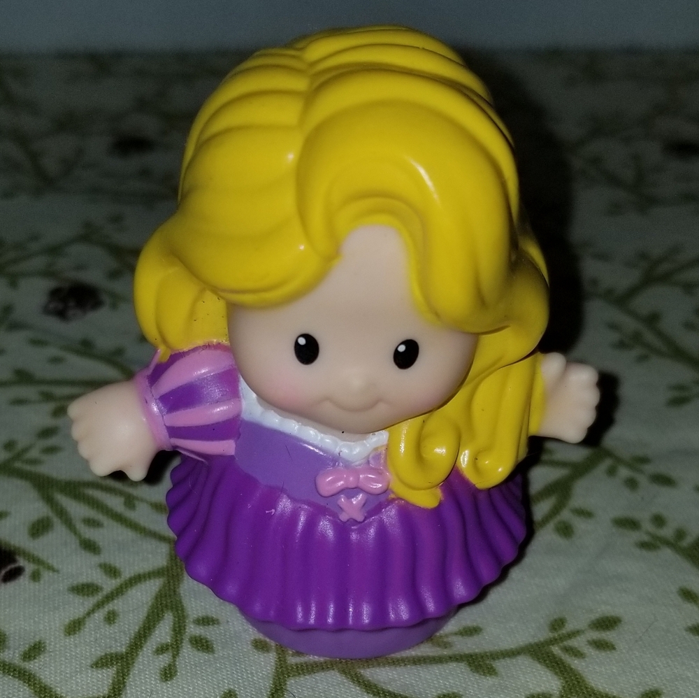 Little People Rapunzel Disney Tangled Purple Dress Blonde Hair Princess
